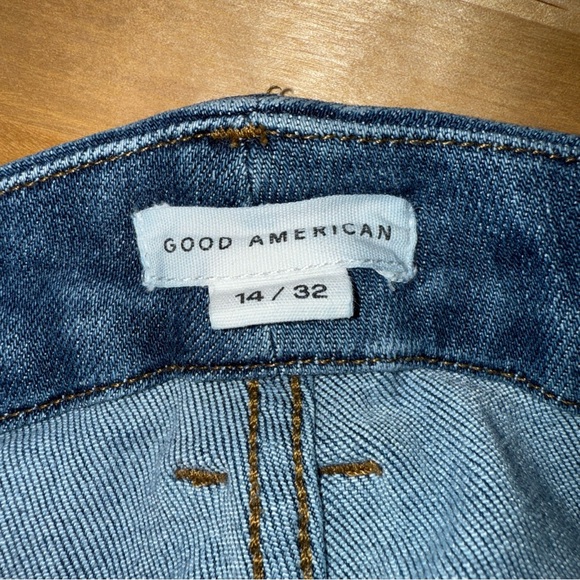 Good American Good Waist Crop Raw Hem Jeans Blue, Size 14/32, Dark Wash - Picture 8 of 11